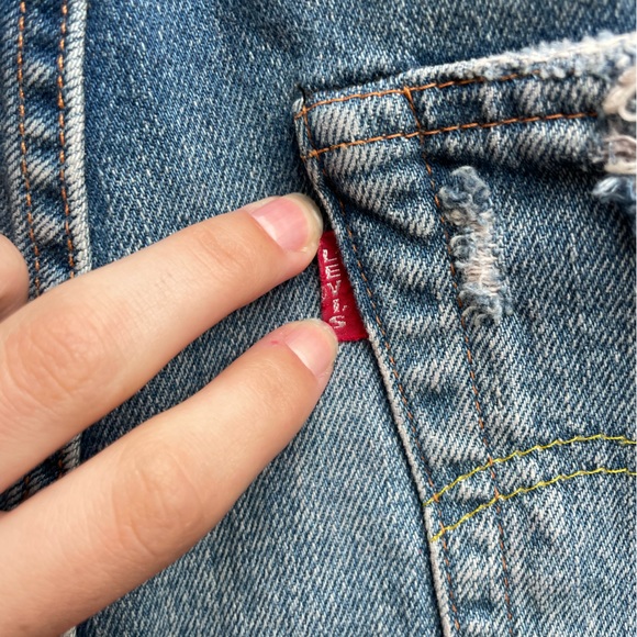 Amazing vintage Levis shorts🌟 - Picture 7 of 9